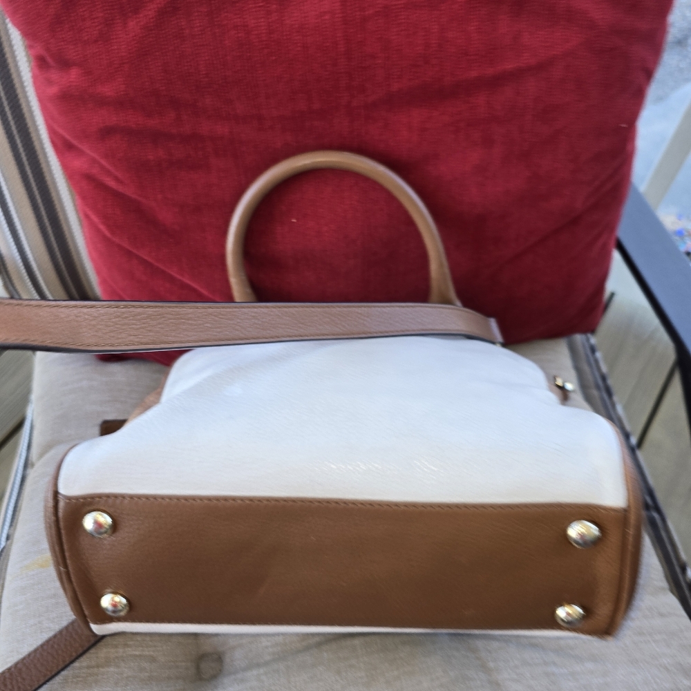 Michael Kors Knox Tassel Cream, Brown, & Gold Hardware & Crossbody Strap 11x9x5 - Picture 6 of 13